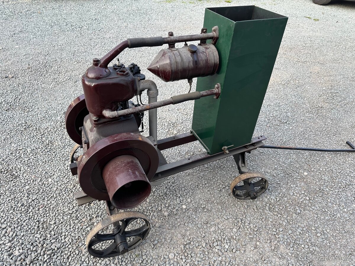 Stabilni motor Slávia 2hp