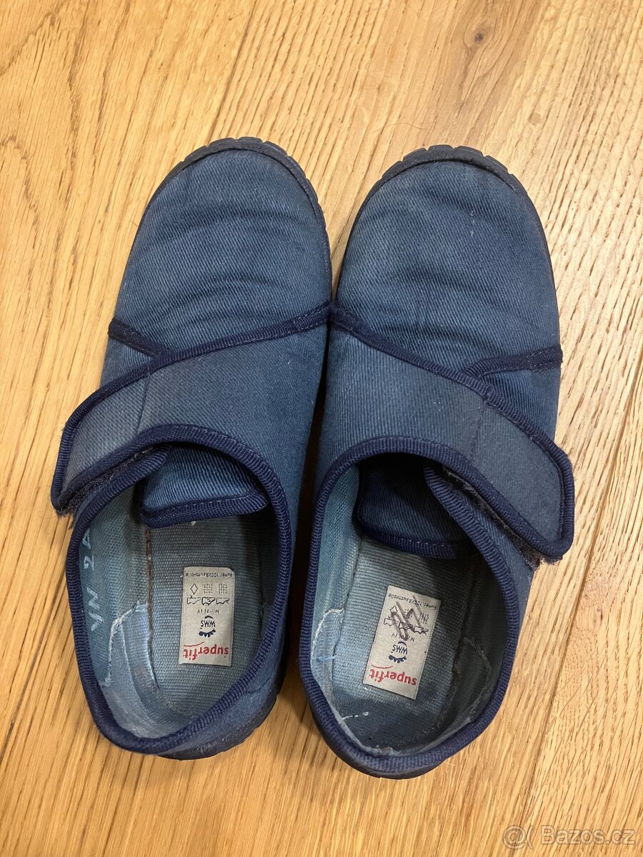 SUPERFIT bačkory vel 32