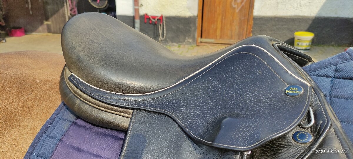 Skokové pony sedlo