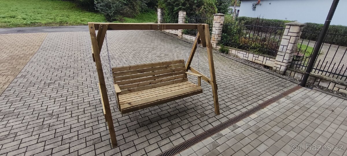 Zahradní houpačka, borovice, 205x150x157cm