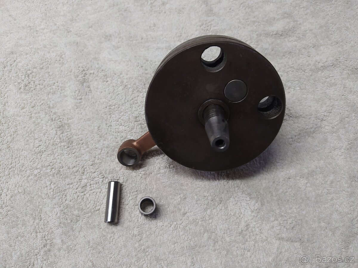 Kliková hřídel Jawa 550/555