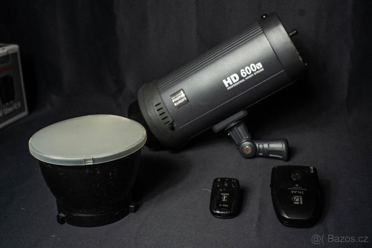bateriový blesk Photon Europe HD600v + odpalovač pro Canon