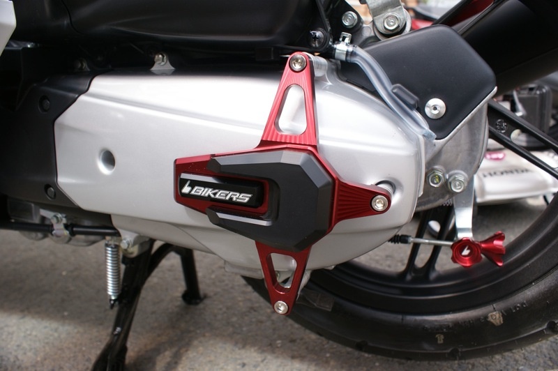 Honda PCX kryt variátoru