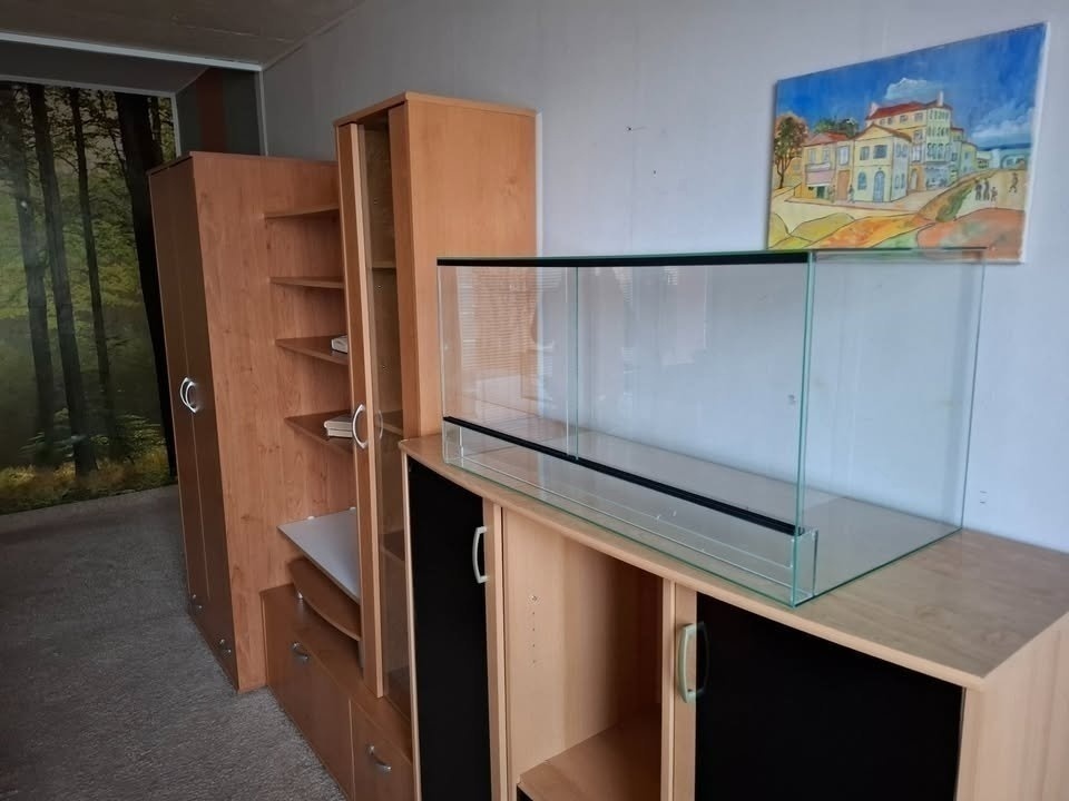 Špičkové terárium 80x40x40 cm bez pozadí