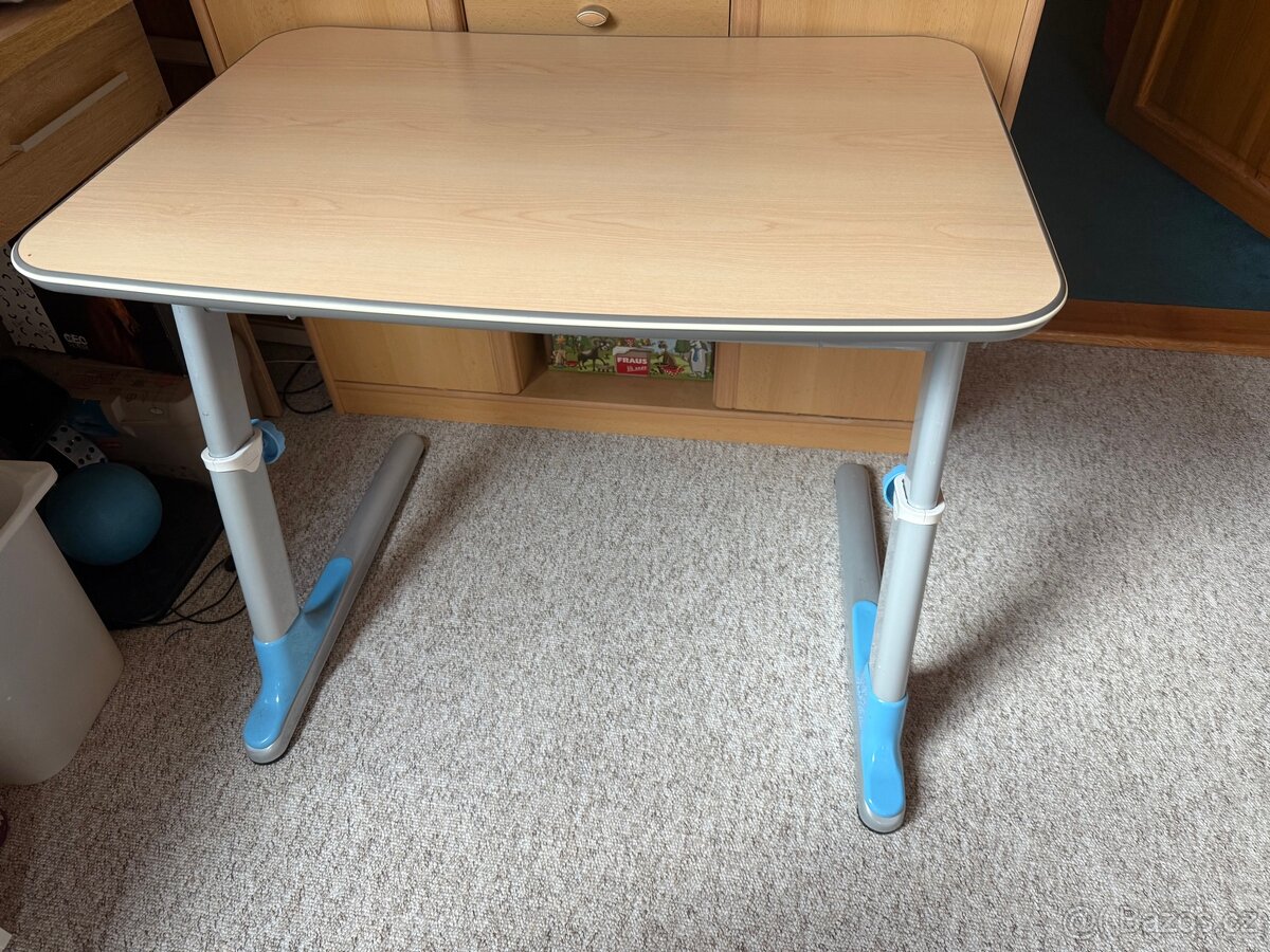 Dětský modrý rostoucí stůl Mayer JUNIOR 32W1