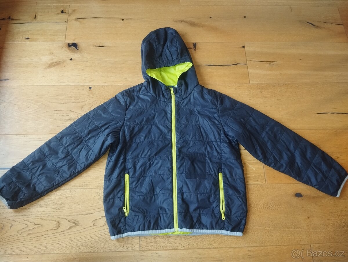 Chlapecká dětská podzimní bunda, vel. 134, nepoškozená.