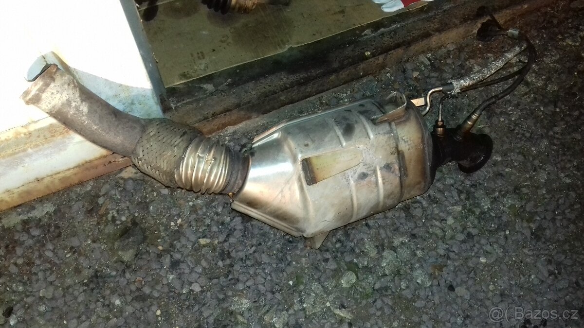 BMW X3 E83 2.0d 130kW N47D20A xDrive filtr pevných částic