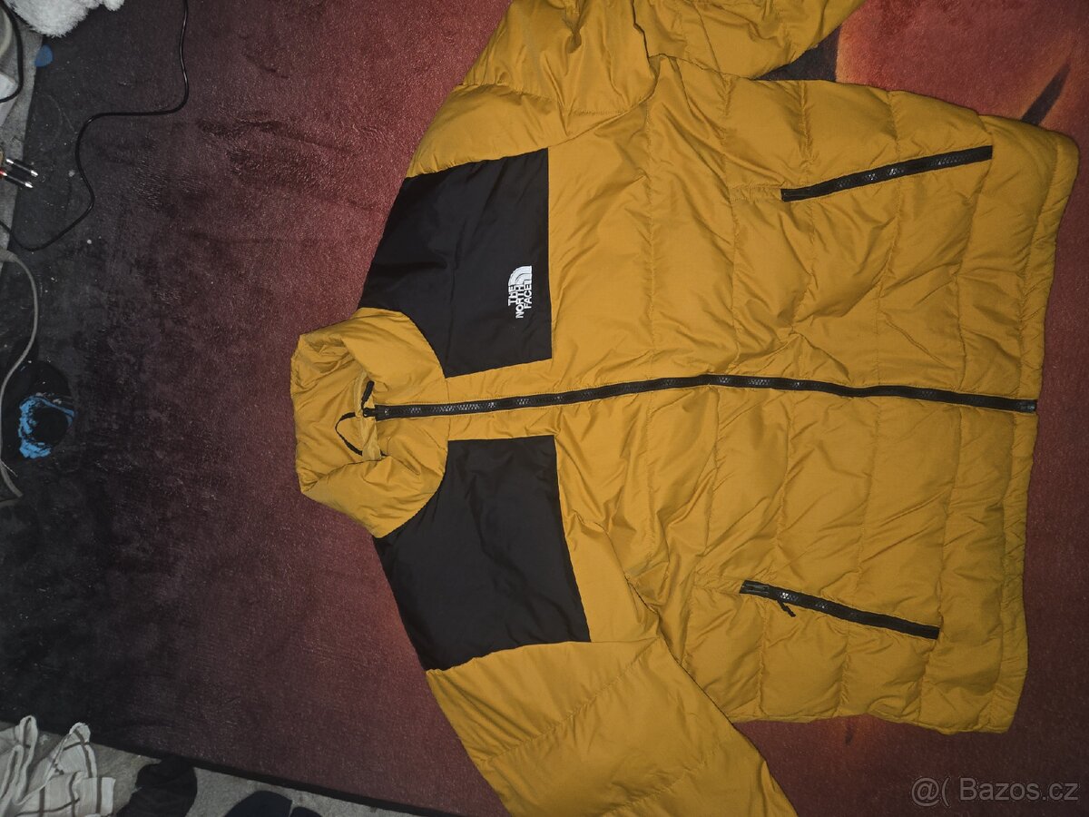 The NORTH FACE 700 perova bunda vel . XXL stav 8 /10 ,s