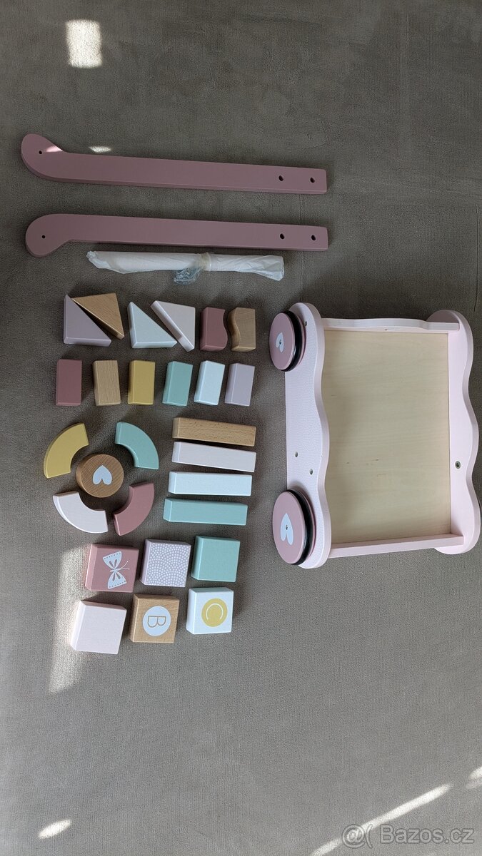 Little dutch hračky