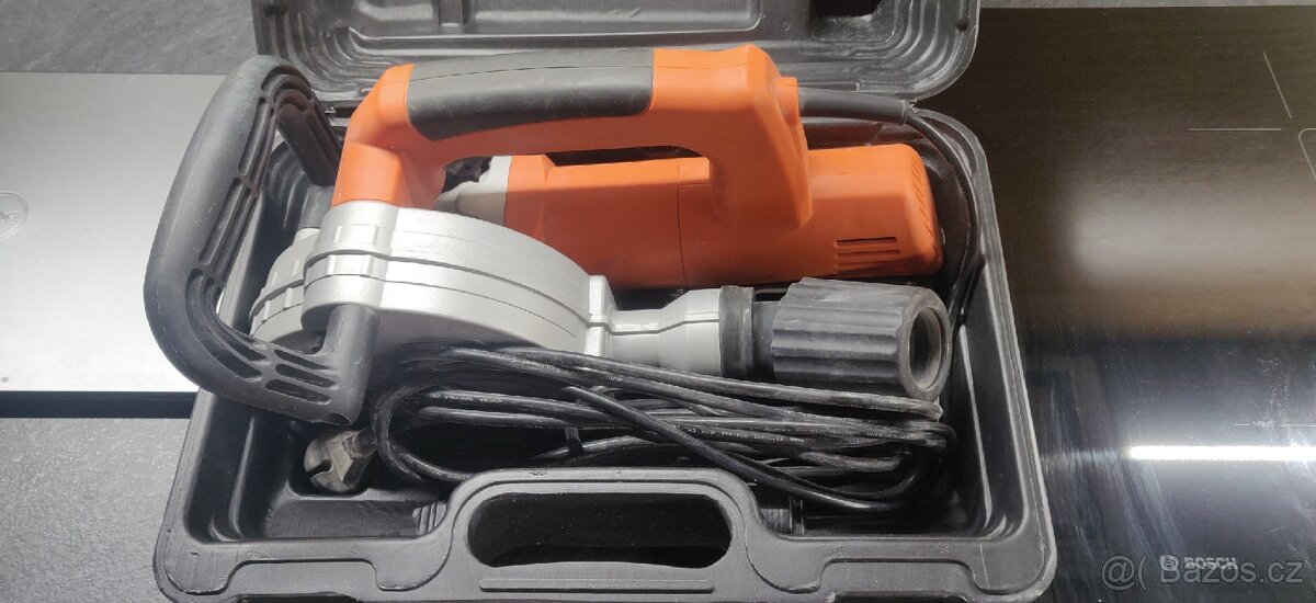 Drážkovací fréza