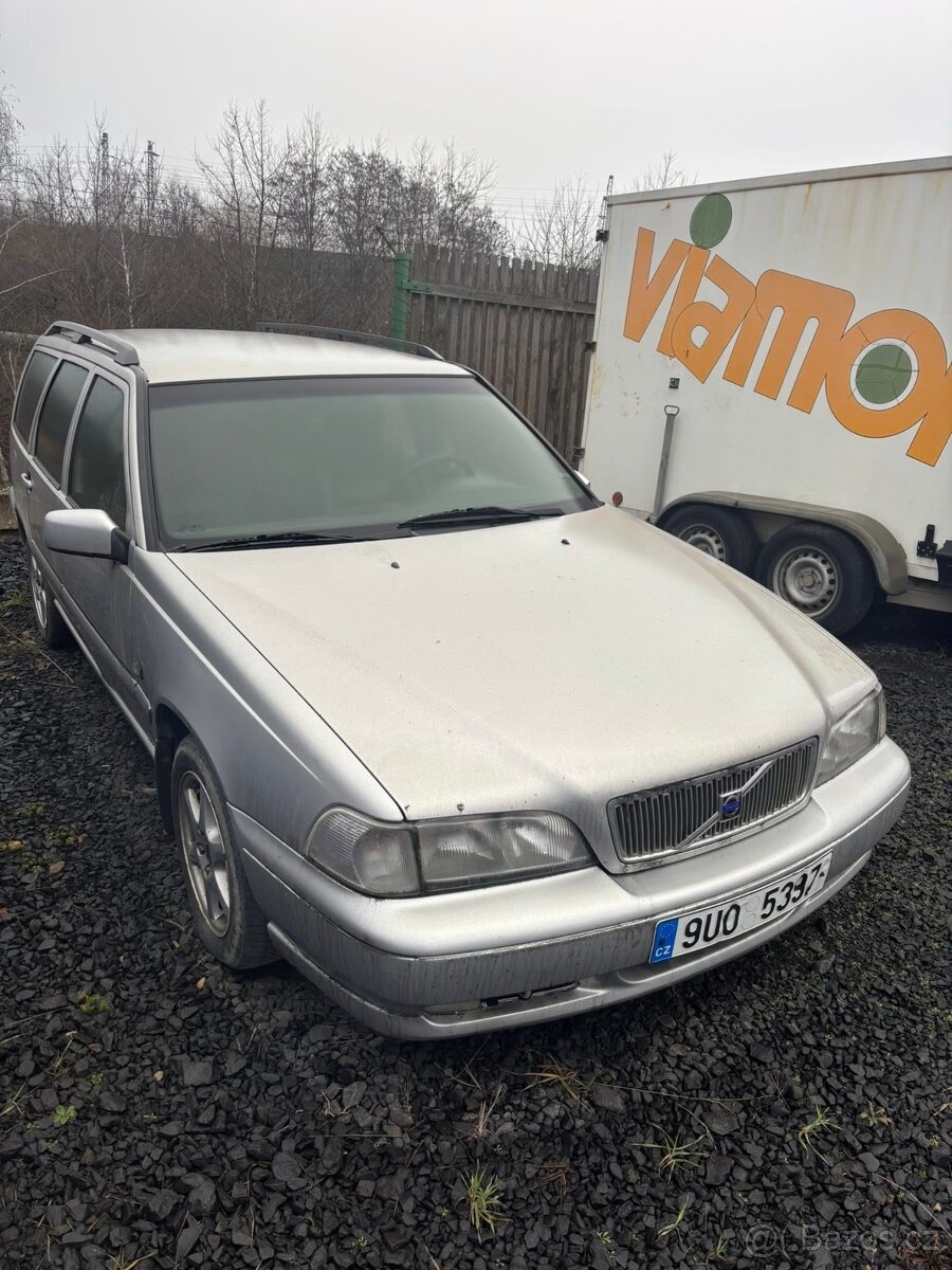 Prodám Volvo V70