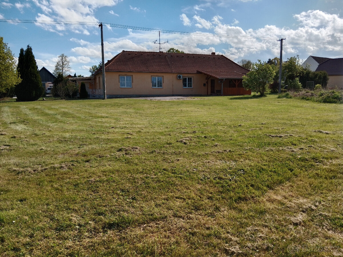 Prodej zemědělské usedlosti v obci Lipnice