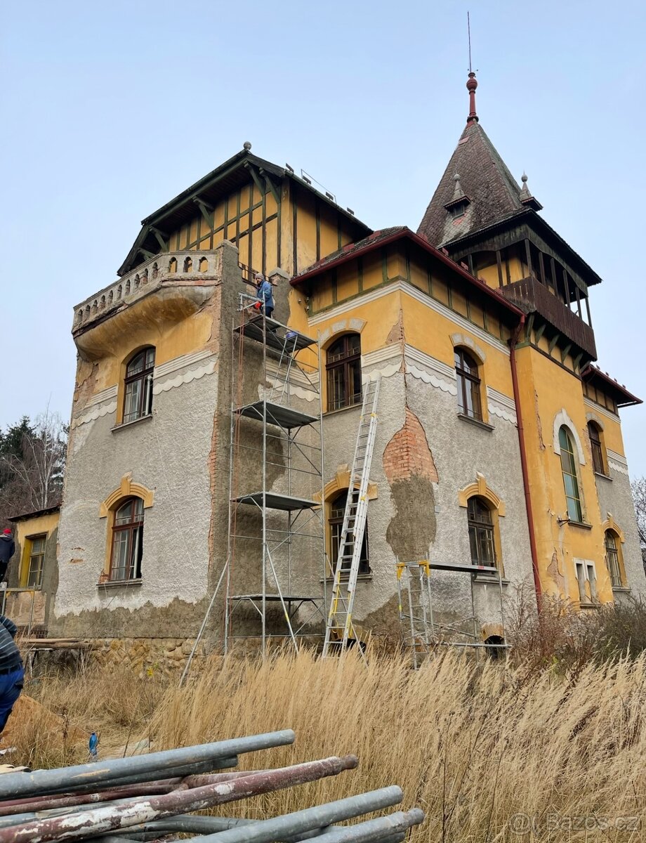 Ulrichova vila na prodej – unikátní investice v Novém Bydžov