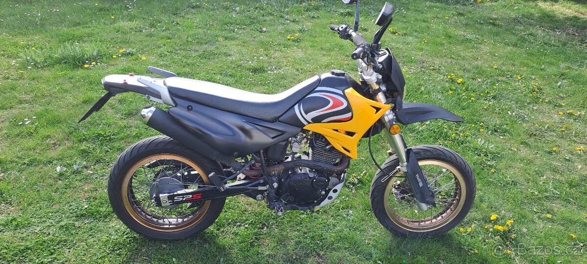 Yuki 200 SM 11,5 kw A1 nová Stk 2029