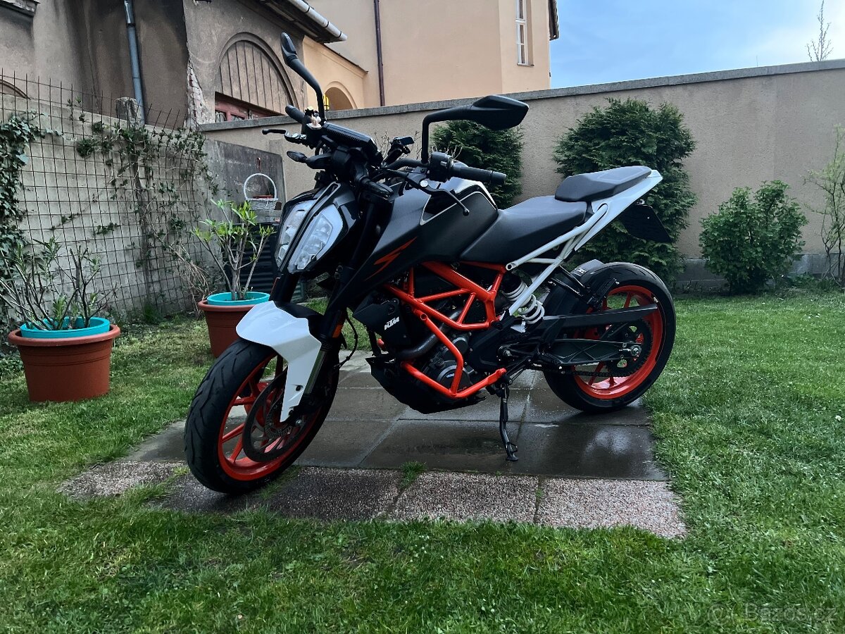 KTM Duke 390