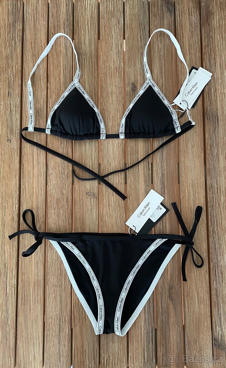 Nové dvoudílné plavky Calvin Klein, vel. S