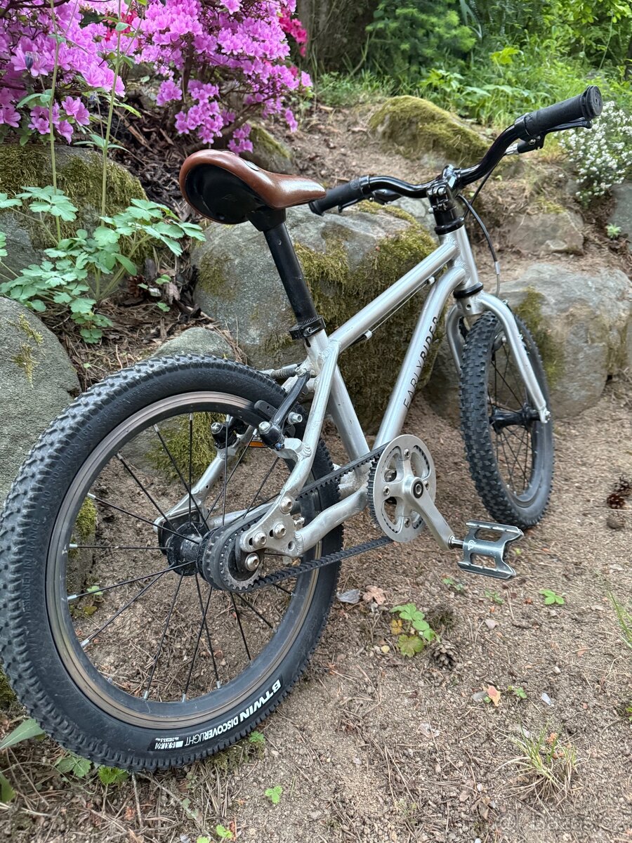 Prodám superlehké dětské kolo Early Rider Belter 16"