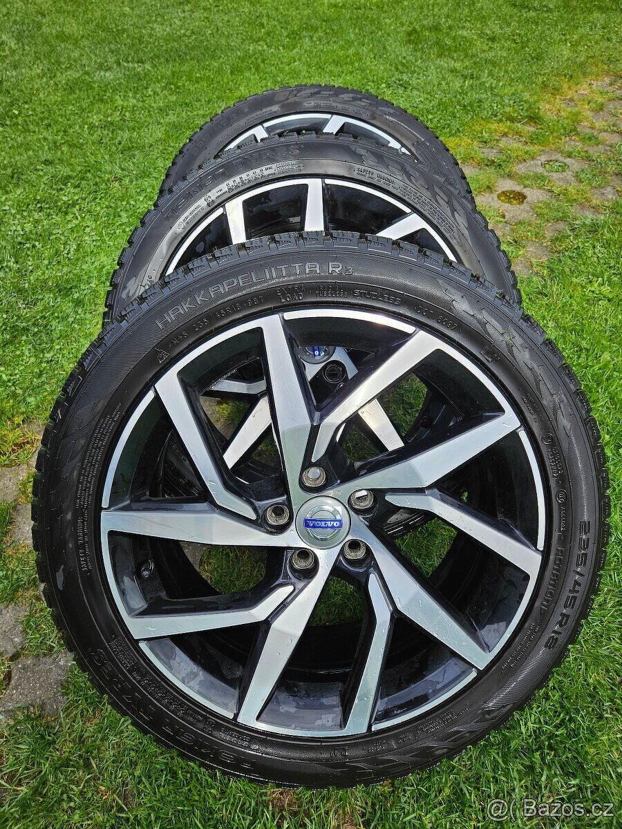 ✅Originál ALU Volvo R18 Black Diamond Cut - V60 S60 V90 S90
