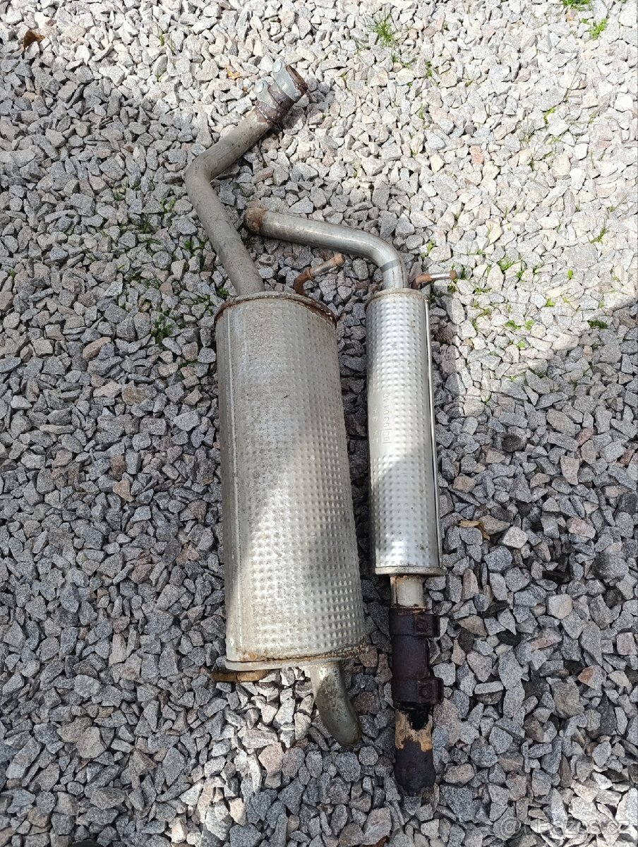 Výfuk fabia 1