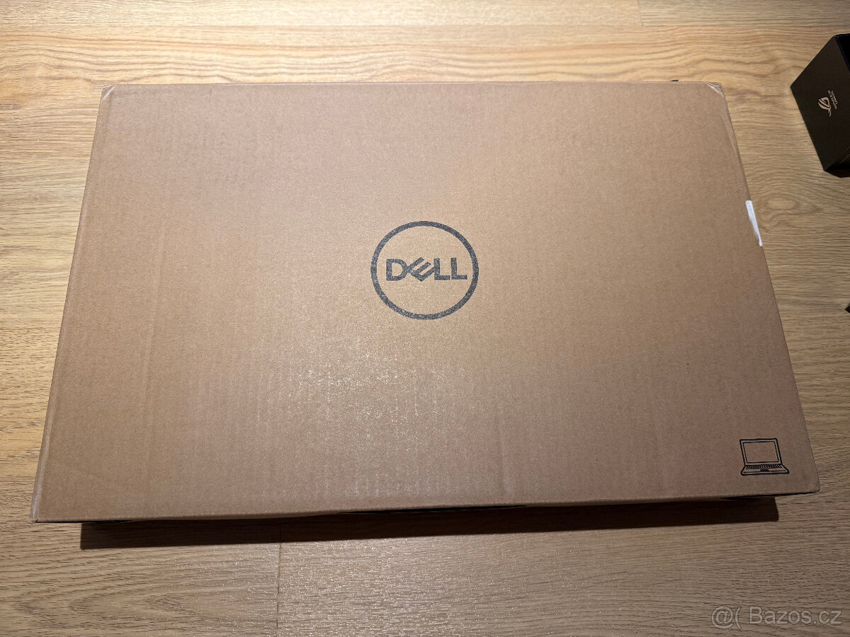 DELL Vostro 3520 - Core i5-1235U / 16GB / 512GB / Win 11 Pro