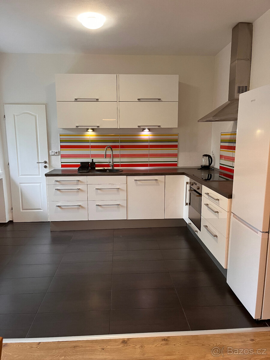 Pronájem bytu 3+1 s lodžií, 82 m2, Ostrava-Zábřeh