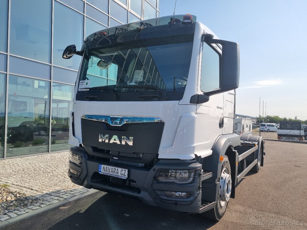 NOVÝ MAN TGM 18.320 NOSIČ KONTEJNERU 10T
