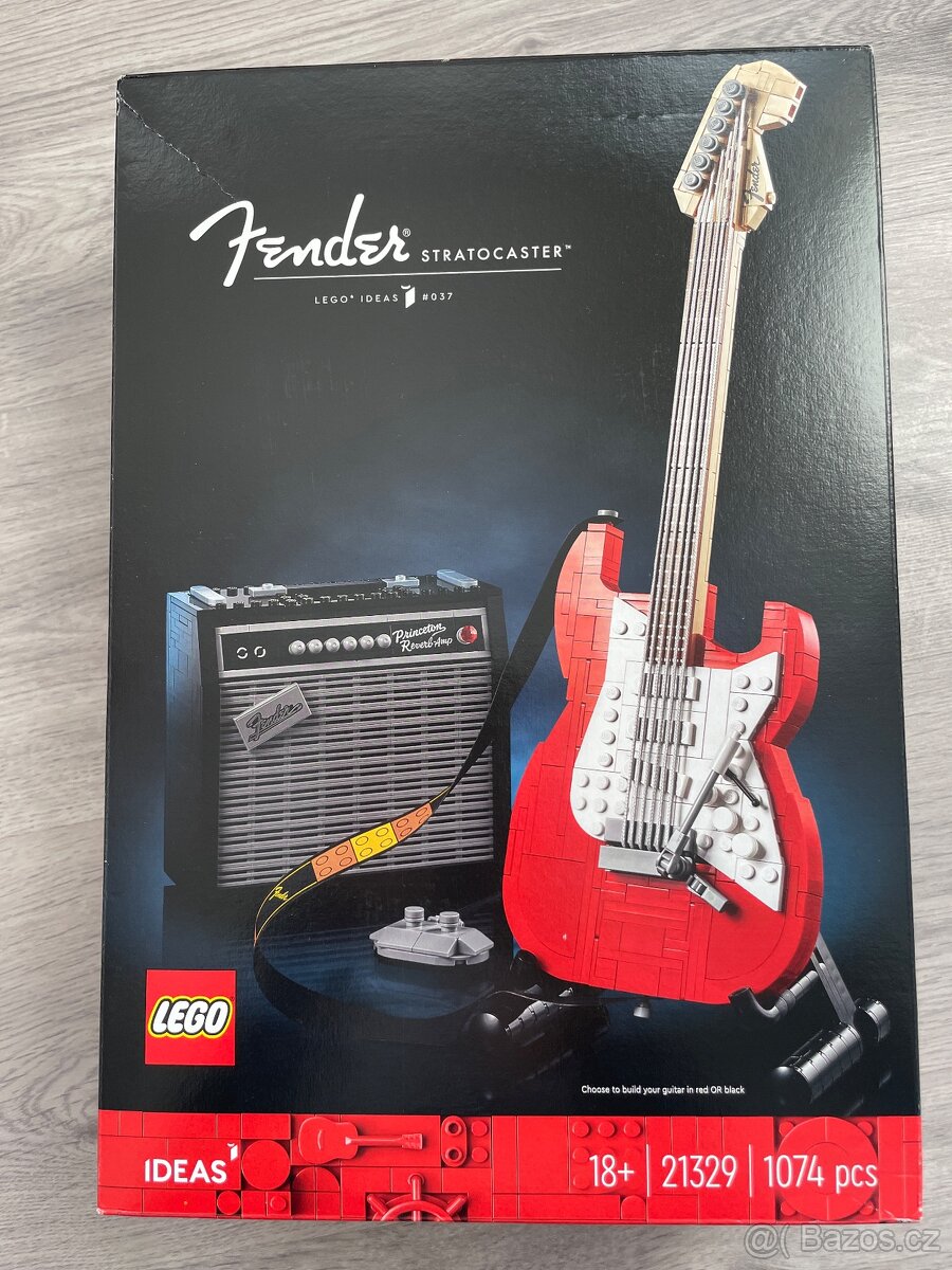Lego 21329 Fender Stratocaster