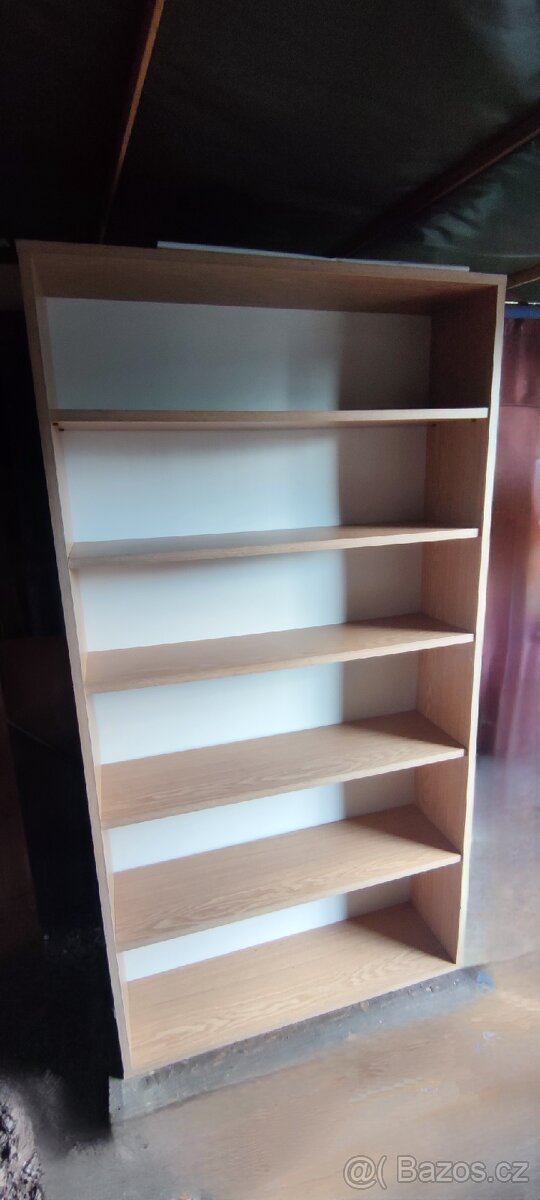 Knihovna (90 x 170 x 23 cm)