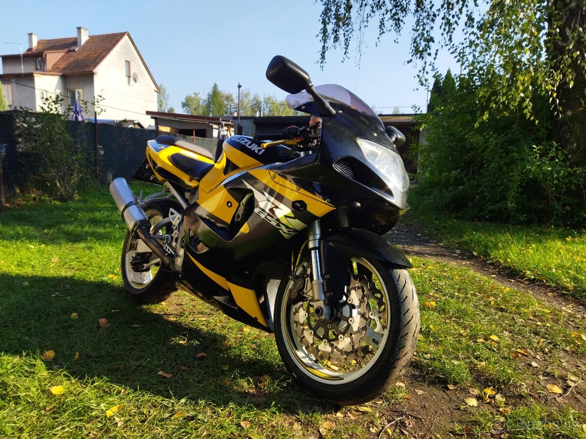 Suzuki GSX-R 750 K1