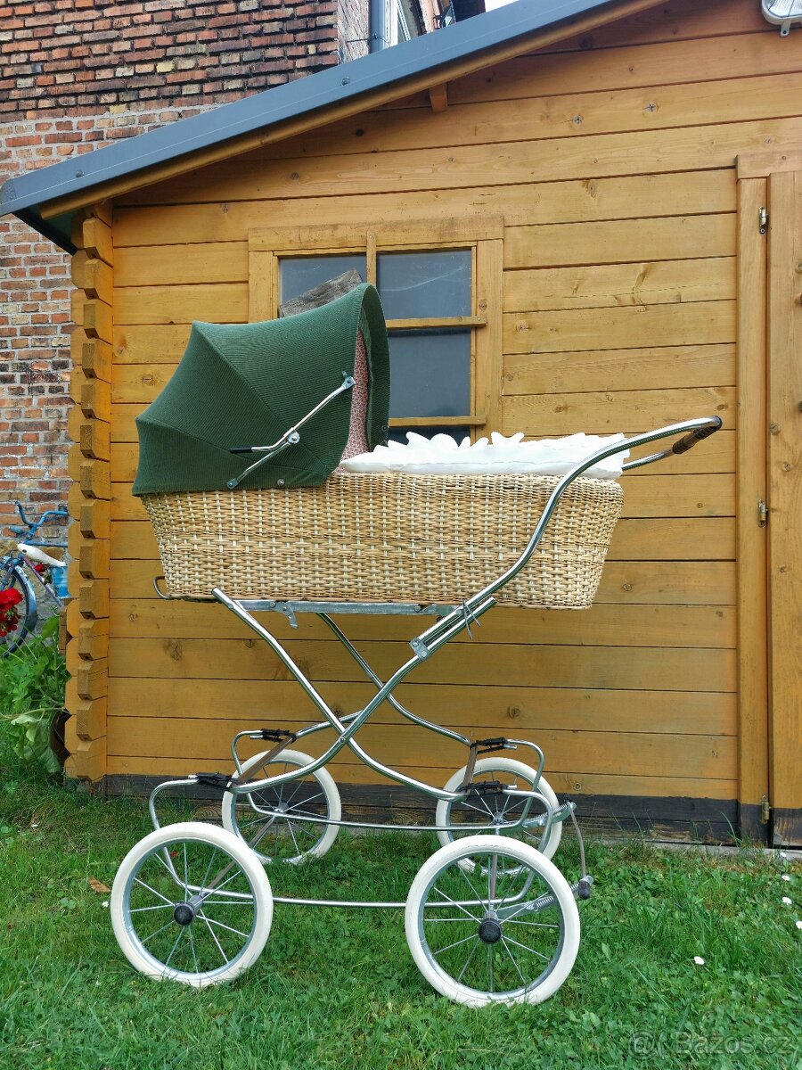 Retro kočárek Zekiwa