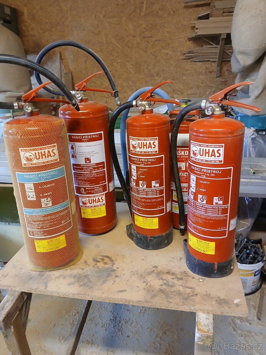 Hasící přístroje - 5 ks