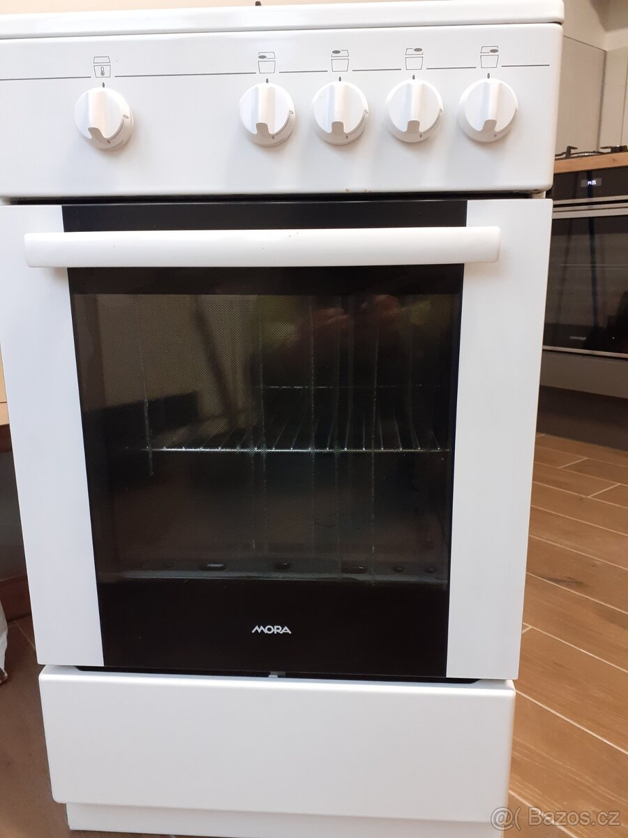 Plynový sporák Mora