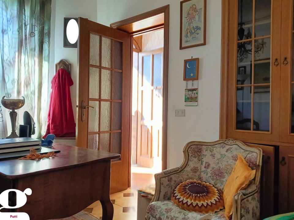 Sicílie, prodej bytu 3+1, 100 m2, Patti