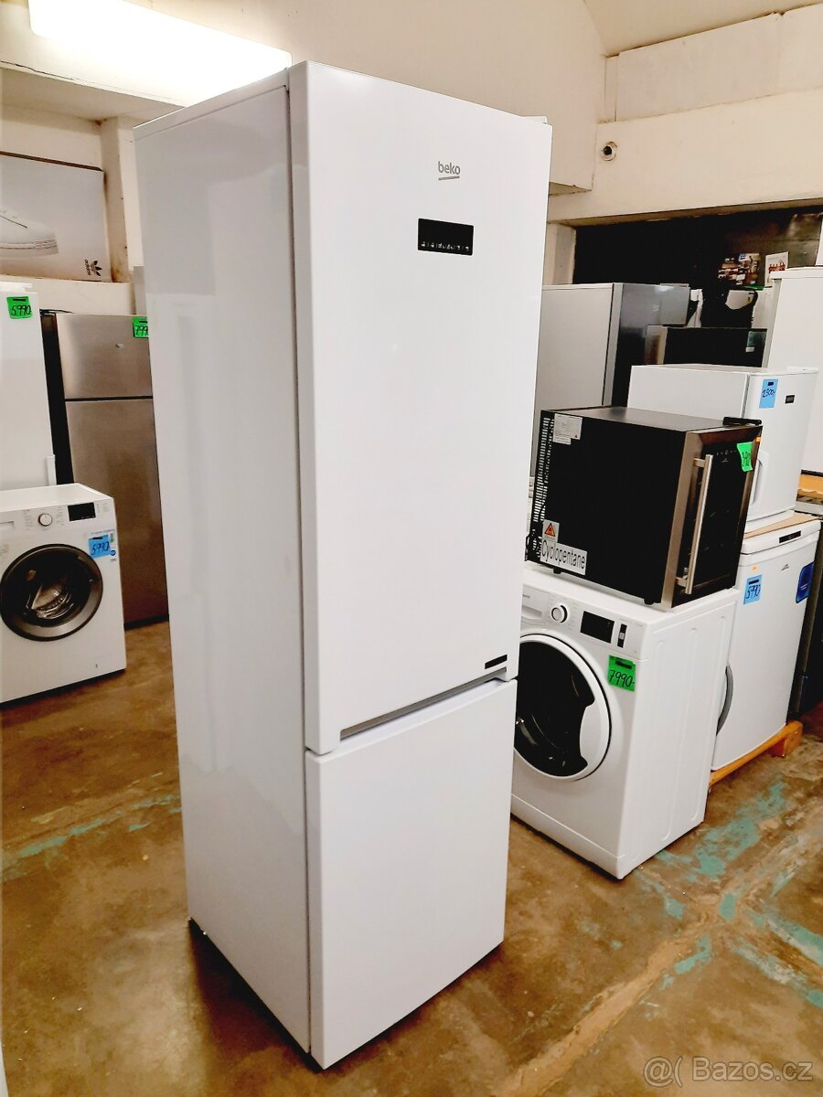 Nová lednice BEKO NeoFrost 203 cm, ZÁRUKA RCNA 406E60WN