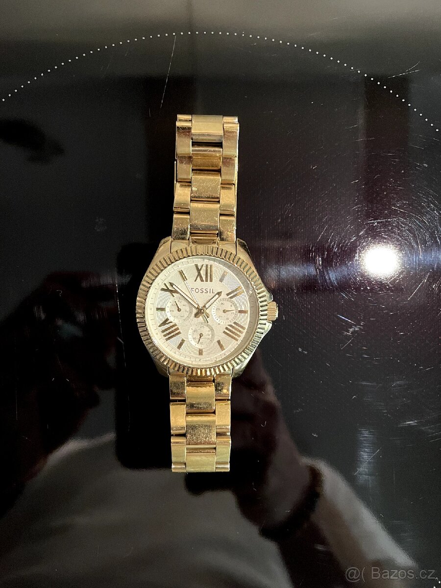 Dámské hodinky Fosill zlate