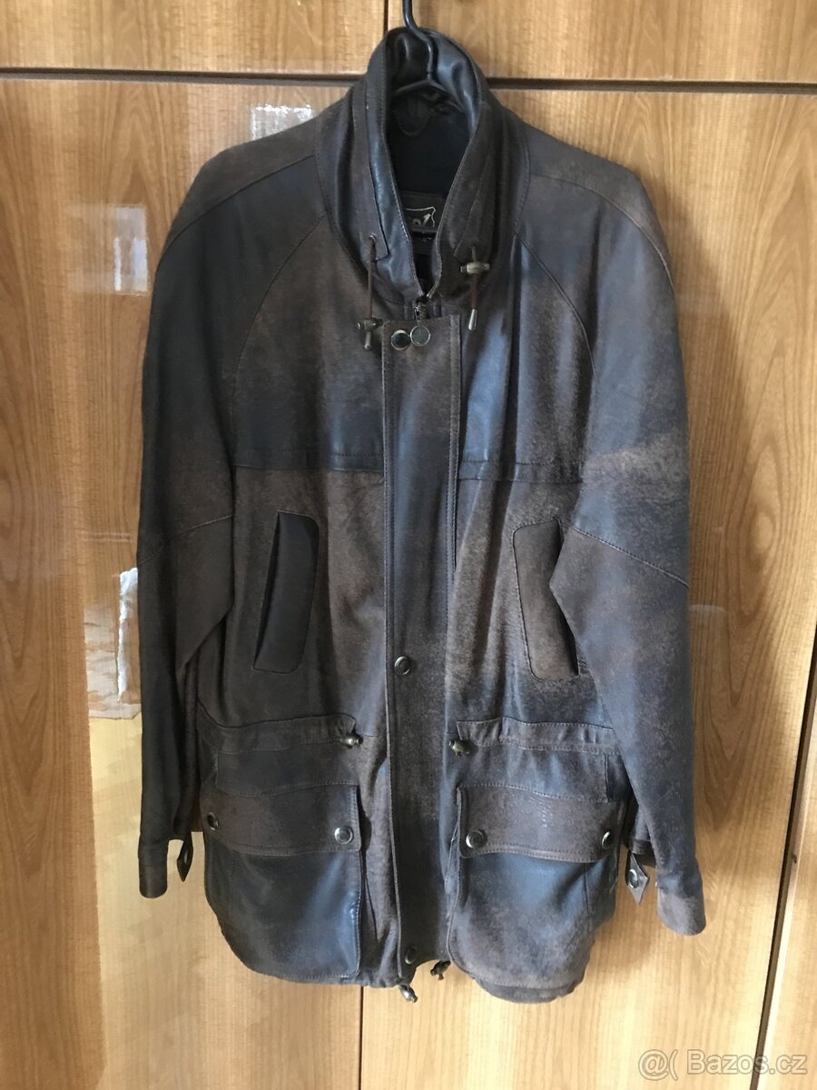 Prosivane a kožené bundy a kabaty