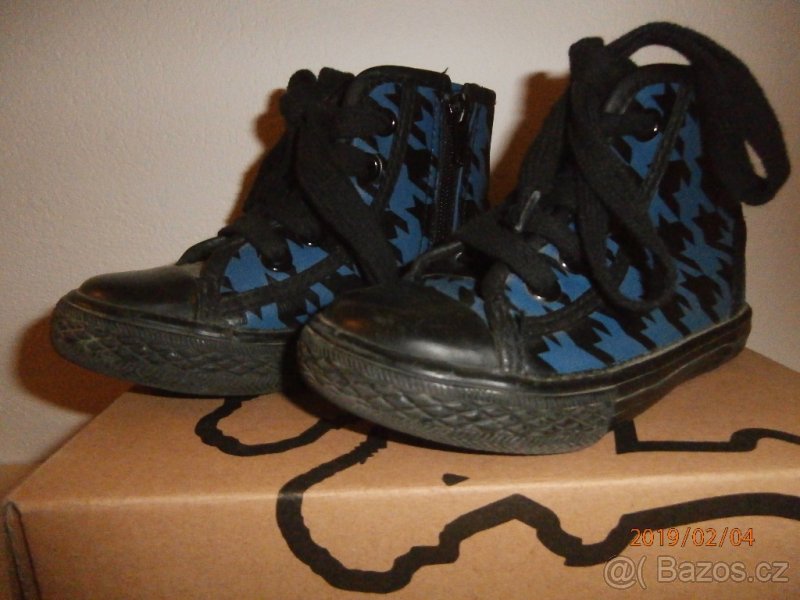 Obuv kotníková a sandále 25 / 15 cm