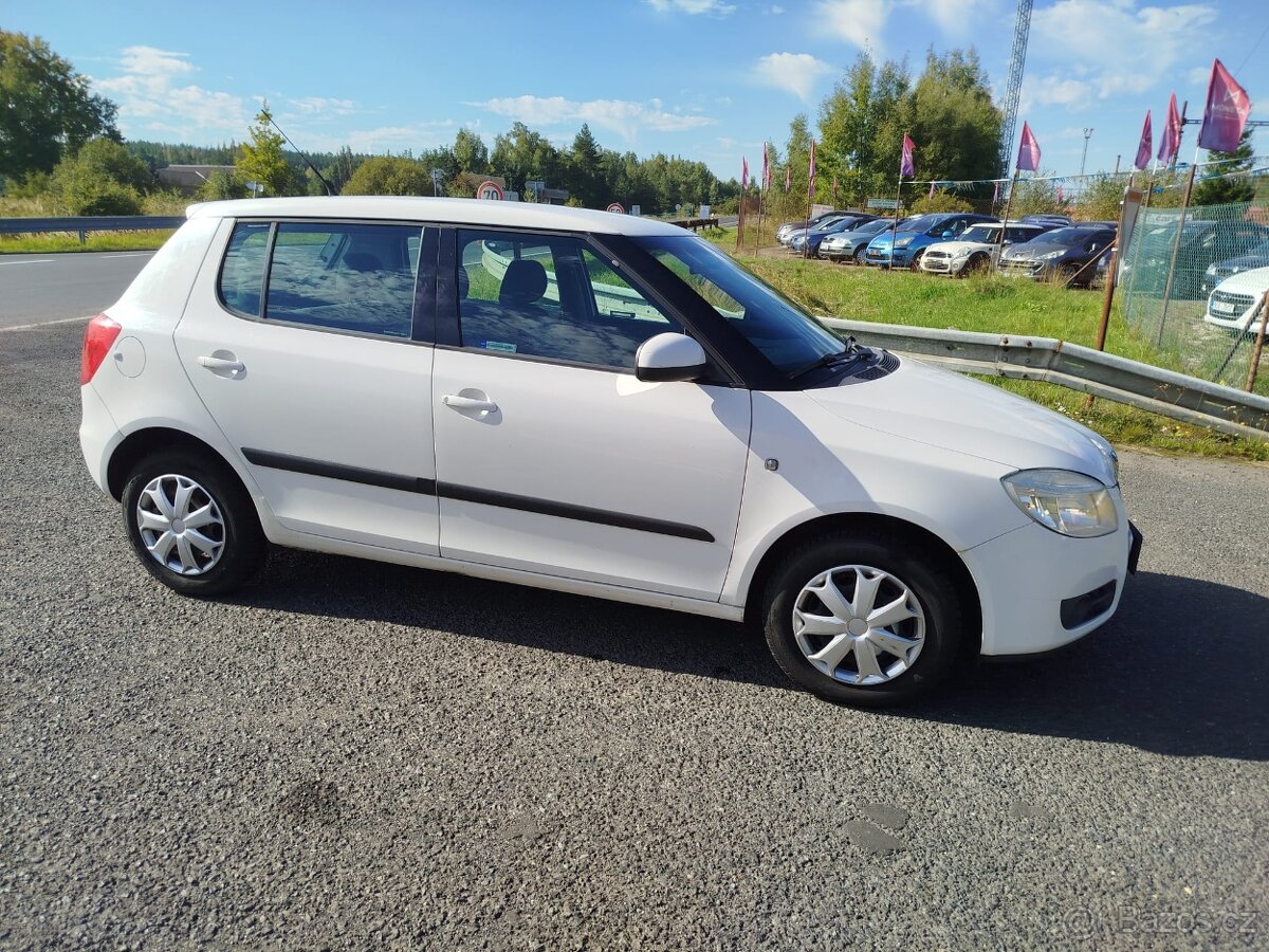 ŠKODA FABIA 1.2i..koupeno jako nové v ČR