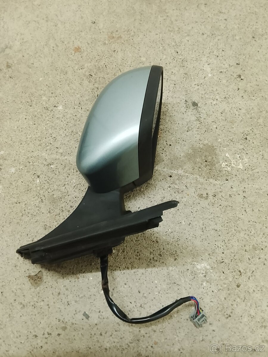 Ford mondeo mk 4 zrcatko