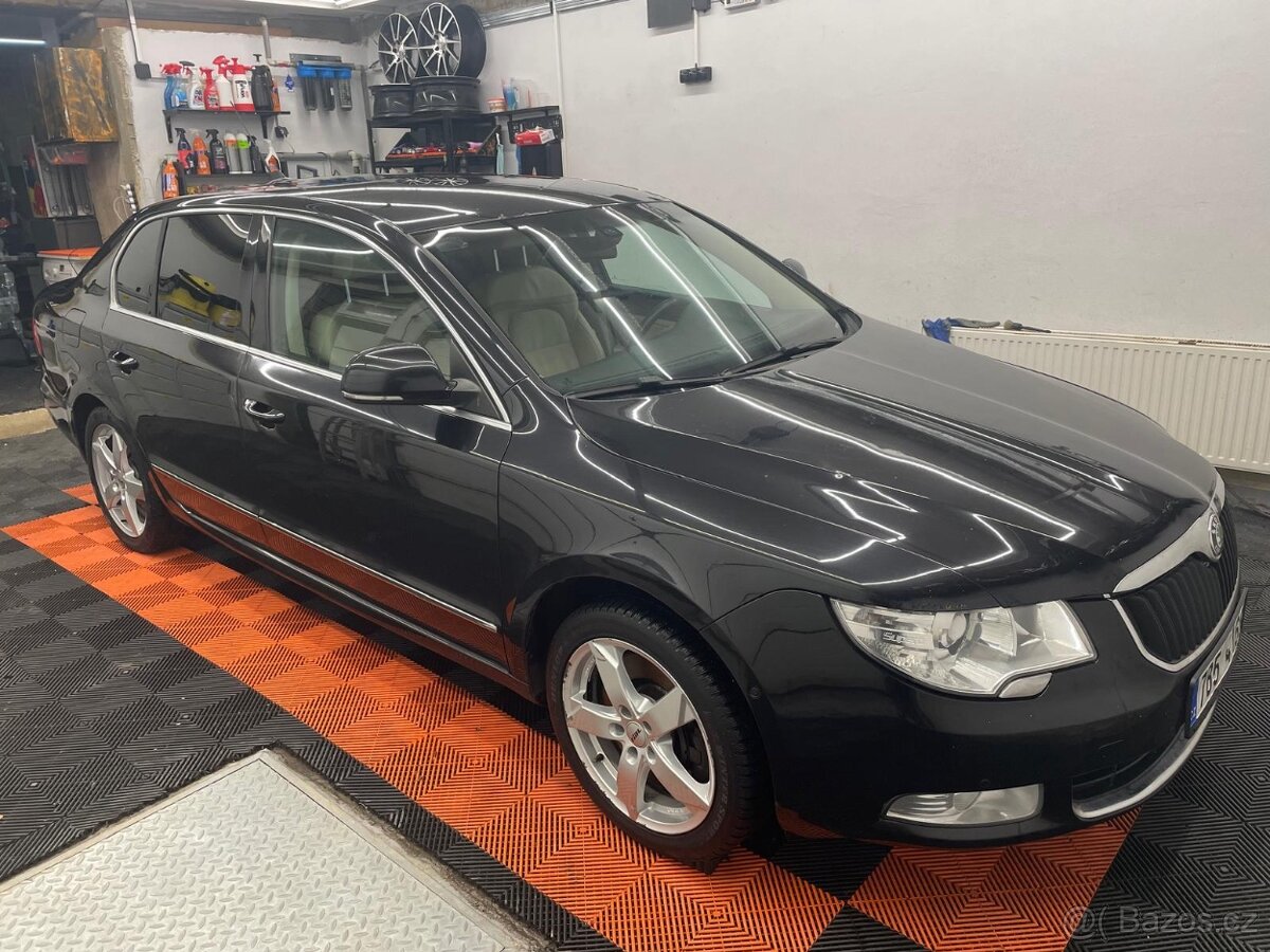 Superb II 3.6 V6, 191kw, 4x4