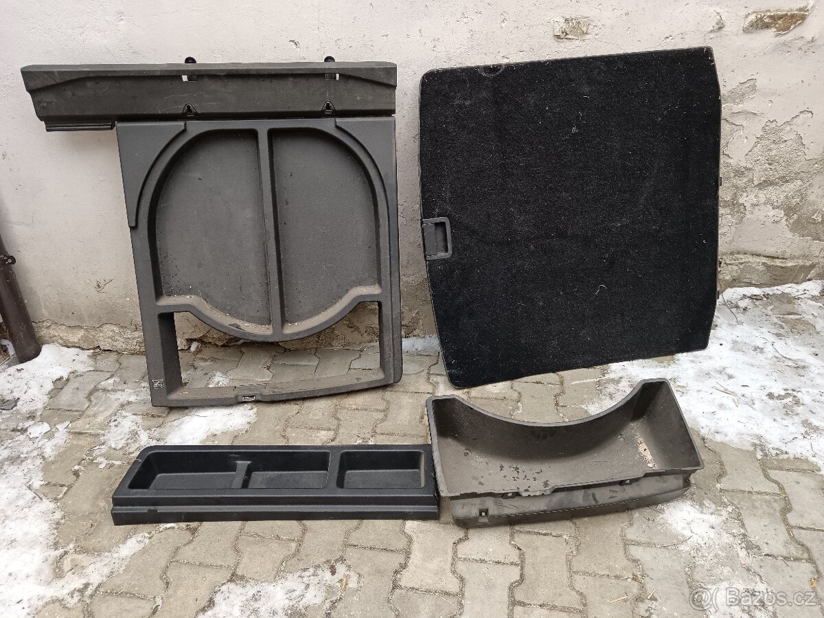 Falešné dno Golf 4 combi