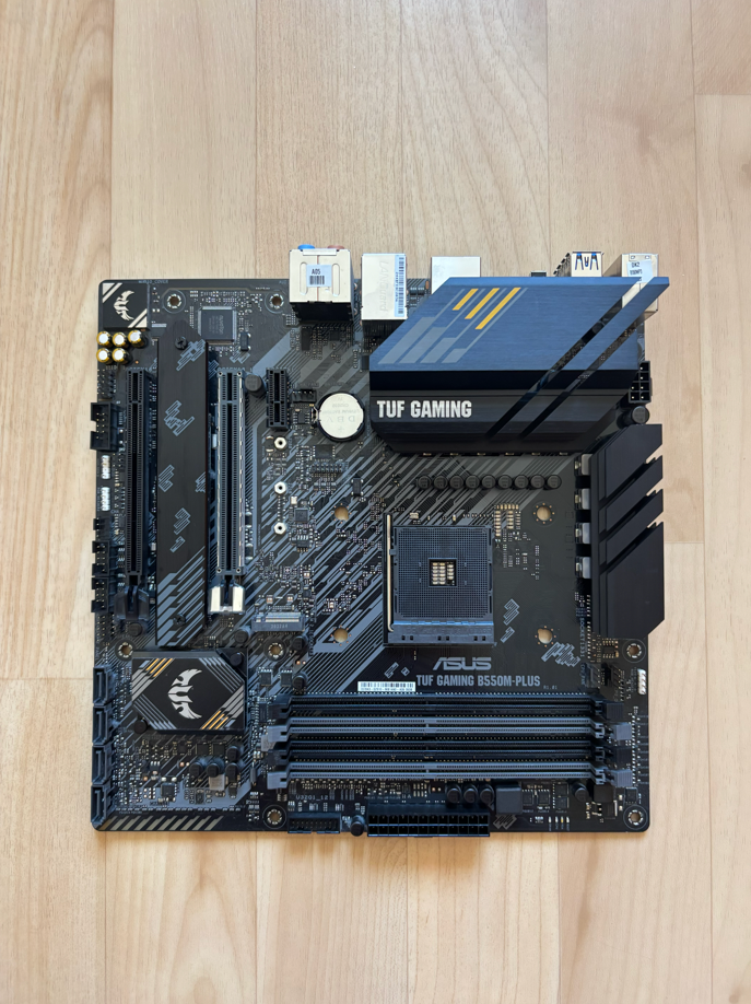 ASUS TUF GAMING B550M-PLUS
