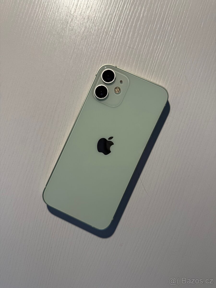 Apple iPhone 12 Mini 128 GB, baterie 100%