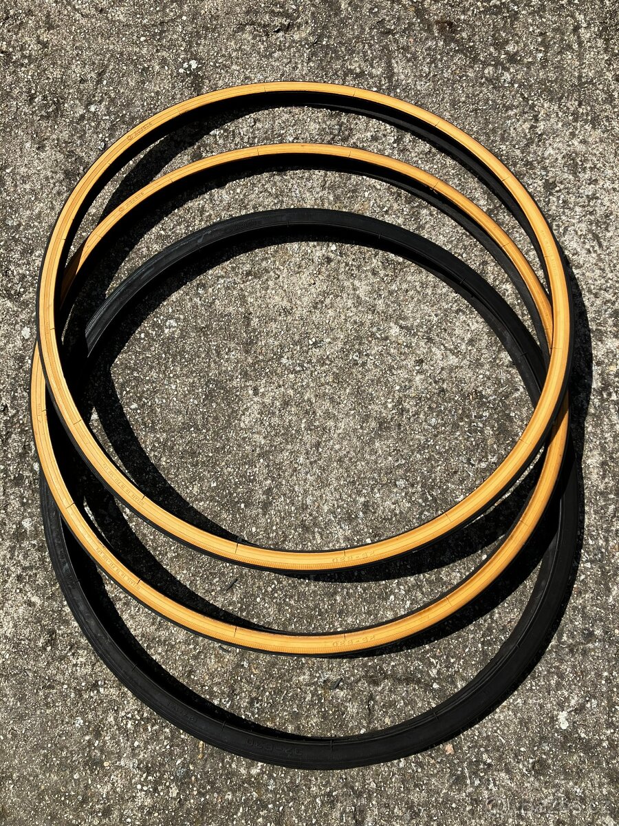 Prodám pláště Barum 25x630 pro kolo Favorit