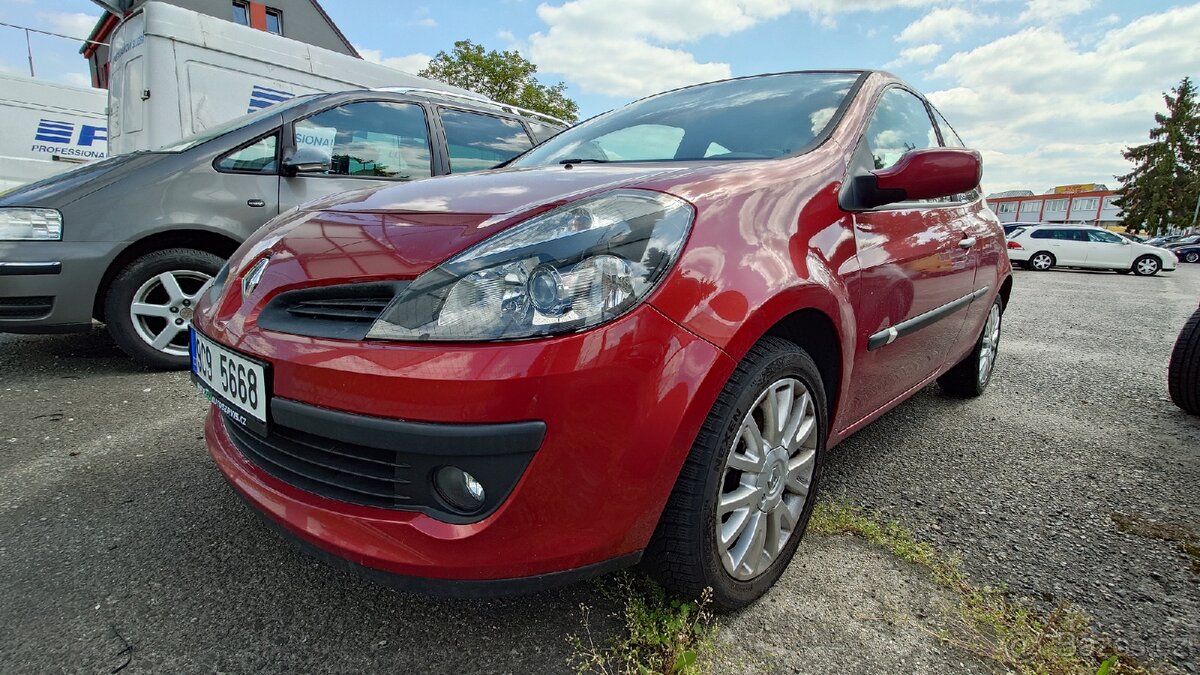 Renault Clio 1.6 super stav