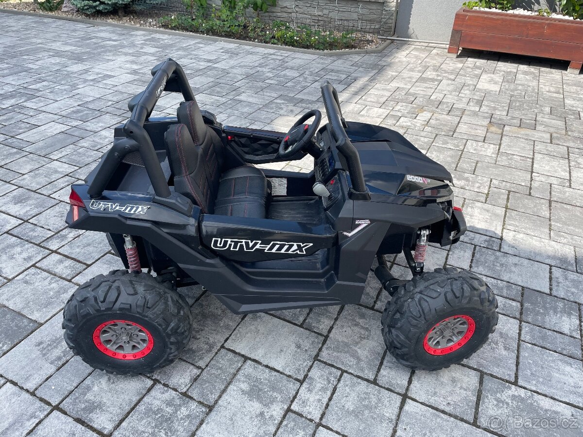 Dětské elektrické autíčko