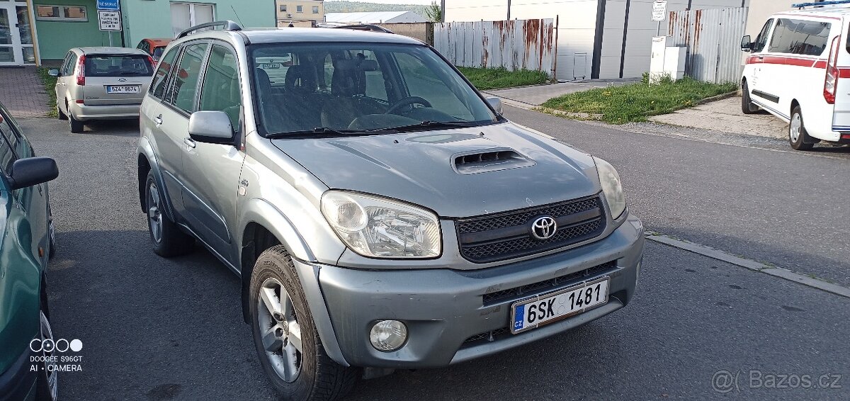 RAV4 4x4 2.0d4d 85kw 2004