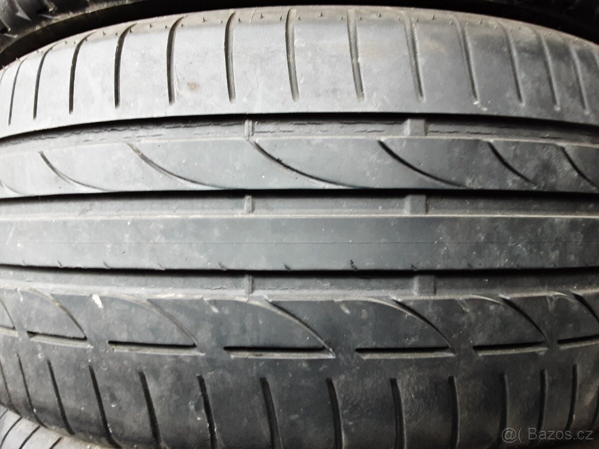 PNEU 235/40/19 a 255/40/19 , R19 letní
