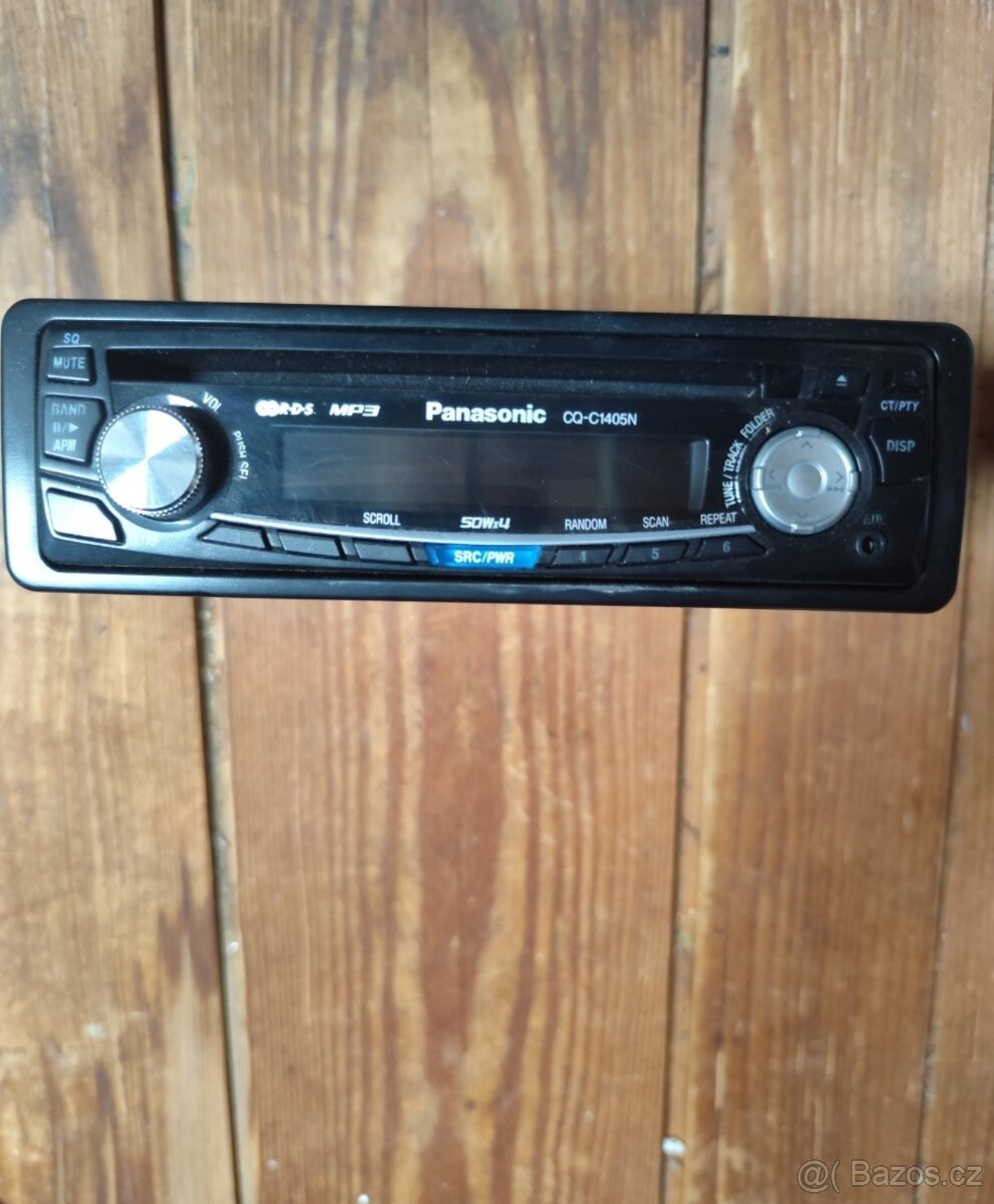 radio do auta panasonic