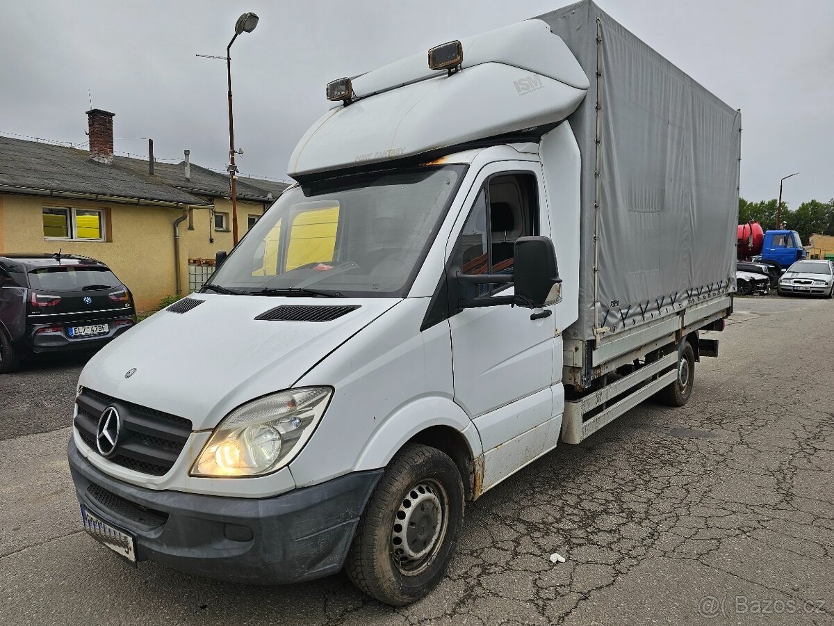Mercedes Benz Sprinter 315CDi ,2,2DCi 150PS Na díly